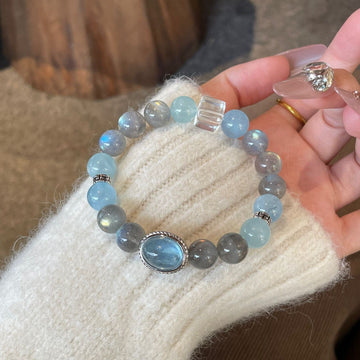 Moonlit Blue:Aquamarine & Amethyst Crystal Bracelet