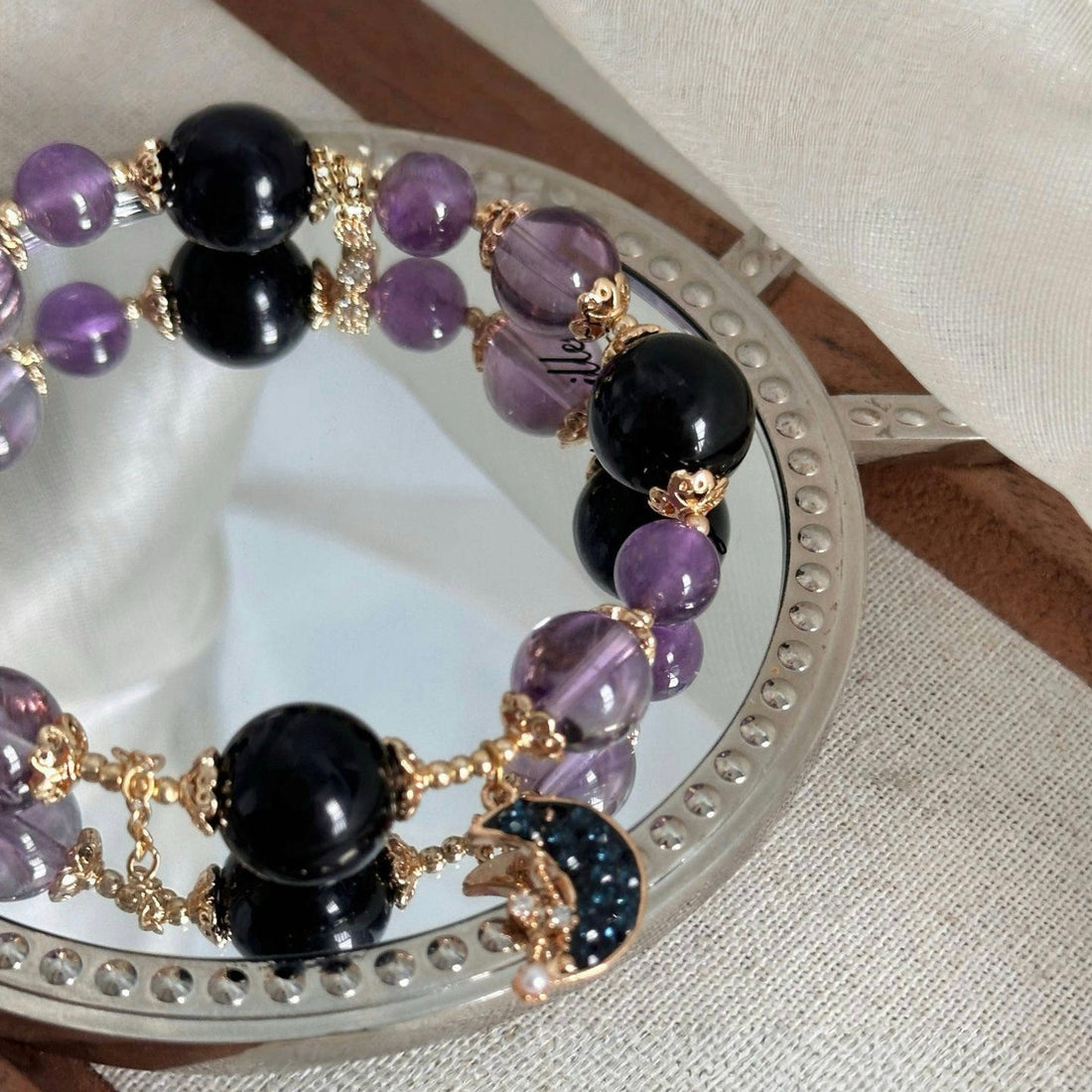 Eclipse Guardian：Amethyst & Obsidian Crystal Bracelet