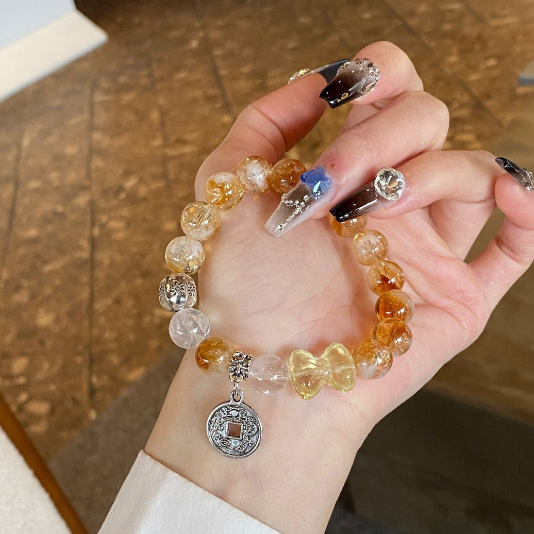 Embrace Sunshine：Citrine Bracelet for Luck & Success